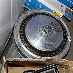 HUB CAPS - FORD - 2