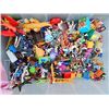 Image 2 : TOTE OF TOYS