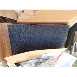 BOX OF NEW SAND PAPER - P20 - 10PC - LARGE WITH STICKY STUFF
