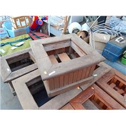 NEW PLANTER - LARGE - 19 X 19 X 11"H