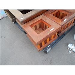 NEW PLANTER - MED - 13.5 X 13.5 X 9"H