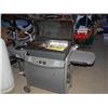 Image 2 : CHARBROIL BBQ ON STAND