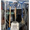 Image 1 : LONG AIRLINE CABLE - TOW CABLE - BEHIND SHOVELS