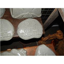 CONCRETE - PET MEMORIAL STONE - ROUND