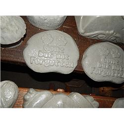 CONCRETE - PET MEMORIAL STONE - ROUND