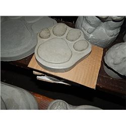 CONCRETE - PAW - SMALL - 3 TTL