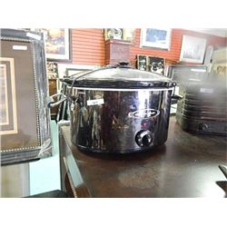 SLOW COOKER