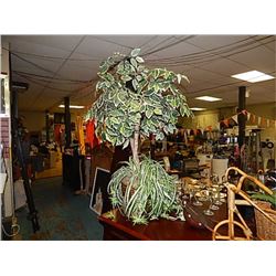 LARGE ARTIFICIAL PLANT