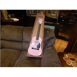 CHILD'S ACOUSTIC GUITAR - PINK