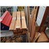 Image 1 : BUNDLE OF CEDAR WEDGES