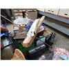 Image 1 : SKID MISC - SEWING MACHINES ETC