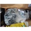 Image 1 : BOX NEW REFRIGERATION SHELF CLIPS