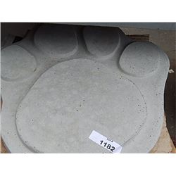 CONCRETE - PAW - MED