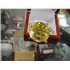 Image 2 : LARGE RINGS - 1 CITRON COLORED GLASS SOLITAIRE (1 1/4") RING 1 ½" & 1 CLEAR PLASTIC SOLITAIRE (1 1/4