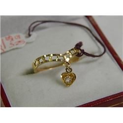 RING - 10 K YELLOW GOLD RING WITH ATTACHED CRYSTAL ACCENTED HEART - SIZE 5