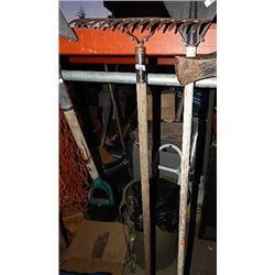 GARDEN RAKE