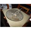 Image 2 : CAST SUN DIAL