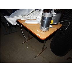 SMALL TABLE