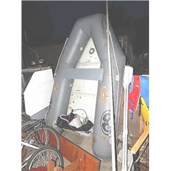 AQUA MARINE BT88850 - ZODIAC STYLE BOAT - HARD BOTTOM - BEEN INDLATED FOR ABOUT A WEEK - INCLUDES BA