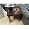 Image 1 : END TABLE