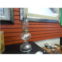 VINTAGE OIL LAMP