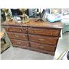 Image 1 : DRESSER - 6 DRAWER