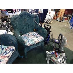 PATIO CHAIR - GREEN