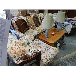 CHESTERFIELD SET - 2 PC - LOVE SEAT & COUCH