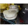 Image 5 : NEW STRAPPING - WHITE - 4 ROLLS TTL