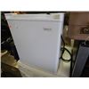 Image 1 : SMALL COUNTER TOP FRIDGE