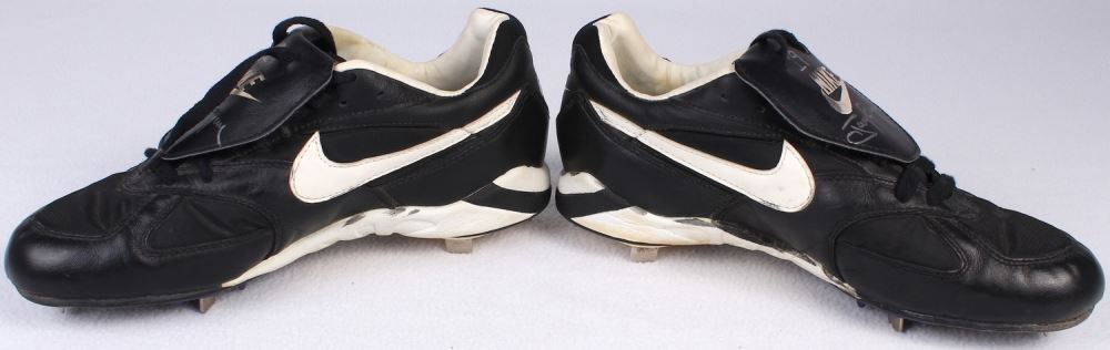 used baseball cleats