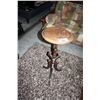 Image 1 : VICTORIAN MAHOGANY CANDLE STICK OR OIL LAMP TABLE