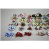 Image 4 : Porcelain & shell floral brooches & earrings