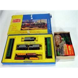 Boxed Hornby Dublo train set and a selection of engines, accessories, etc…