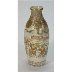 Hand gilded and painted Satsuma vase decorated with figures, 24cm high…