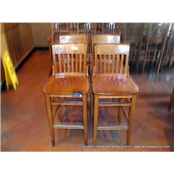 LOT: WOOD BARSTOOLS 4X THE MONEY