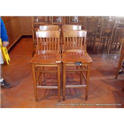 LOT: WOOD BARSTOOLS 4X THE MONEY