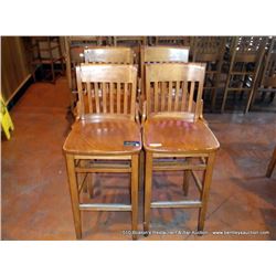 LOT: WOOD BARSTOOLS 4X THE MONEY