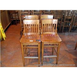 LOT: WOOD BARSTOOLS 4X THE MONEY