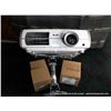 Image 1 : EPSON H373A PROJECTOR