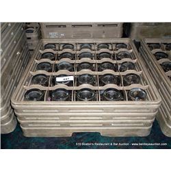 LOT: DISHWASHING TRAYS W/ GLASSES  25X MONEY