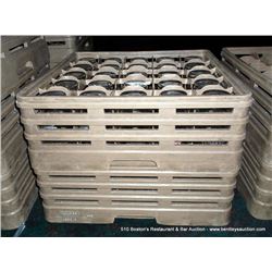 LOT: DISHWASHING TRAYS W/ GLASSES  50 X MONEY