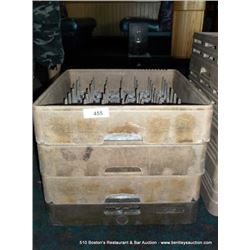 LOT: DRINKING GLASS TRAYS 4X MONEY