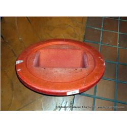 TRASHCAN LID