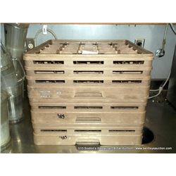 LOT: DISHWASHER TRAYS 3X MONEY