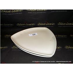 LOT: PLATES 2X MONEY