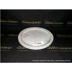 LOT: PLATES 2X MONEY