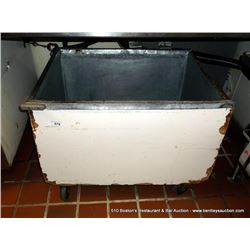 LINEN CART