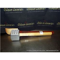 LOT: TENDERIZER, SPATULA 2X MONEY