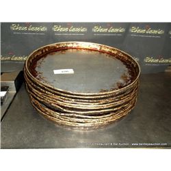 LOT: 15" PIZZA PANS 12 MONEY